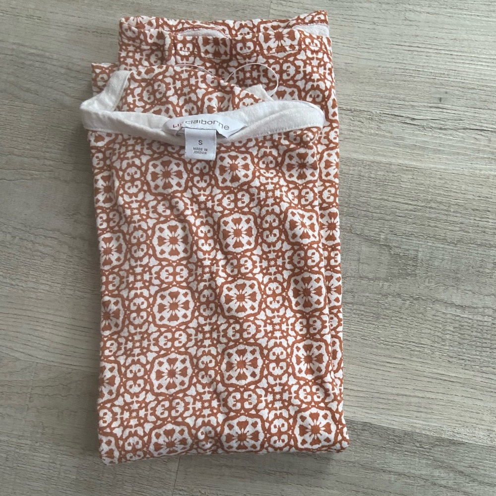 ⭐️ BRAND NEW! Liz Claiborne Blouse